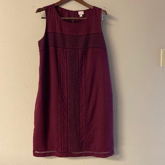 dark maroon dresses